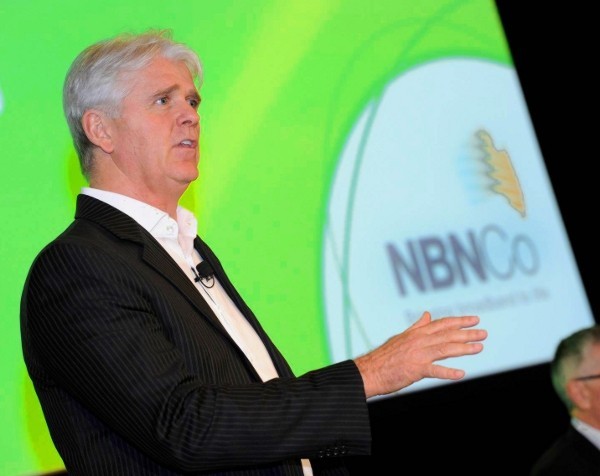 NBN Co promises broadband rollout to businesses across 419 towns and suburbs by June 2016