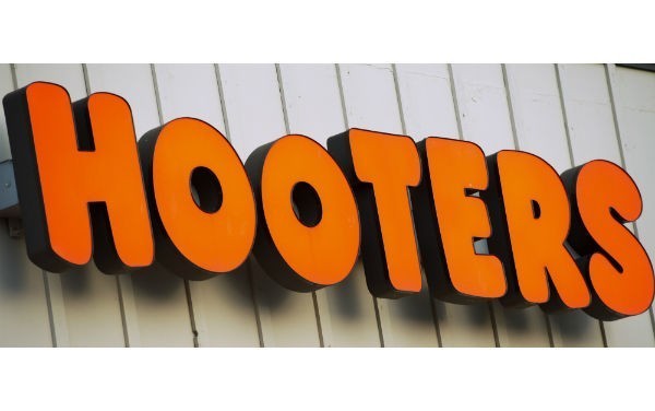 From bust to boom? Hooters Australia bought out of administration by US restaurant group Chanticleer Holdings