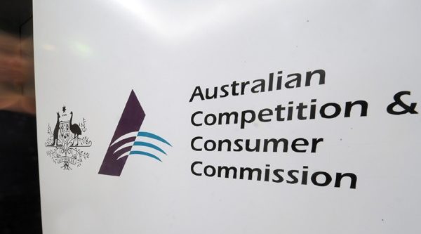 ACCC warns SMEs about website charging up to $700 for access to government grants that are not available