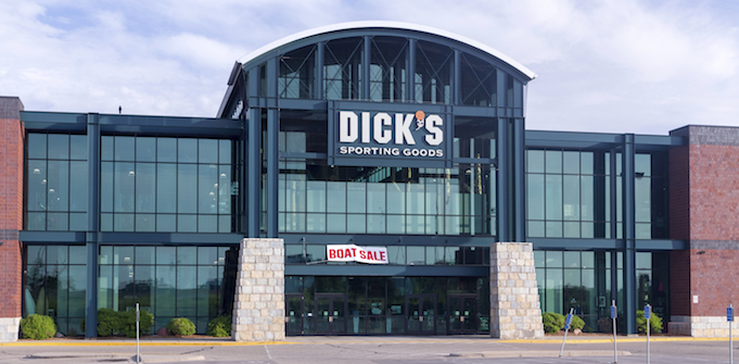 US retailer Dick’s Sporting Goods chases Sports Authority customers by taking its collapsed rival’s business identity