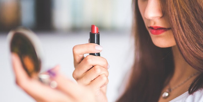 Multibillion-dollar cosmetics brand Avon is exiting Australia: Did it fail to shake the “housewife” vibe?