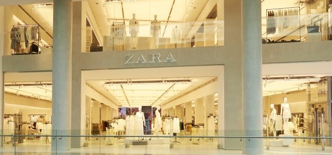 New Zara flagship store uses “pioneering” tech to bring online in-store