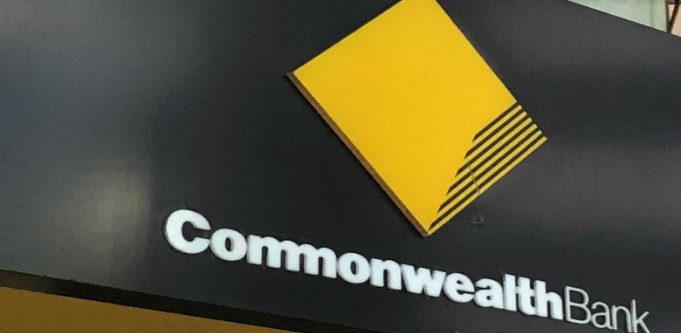 First of the big four: CommBank passes on rate cuts to businesses and homeowners