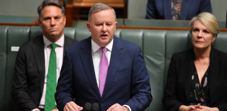 Anthony Albanese proposes portable leave entitlements for insecure workers in major policy speech