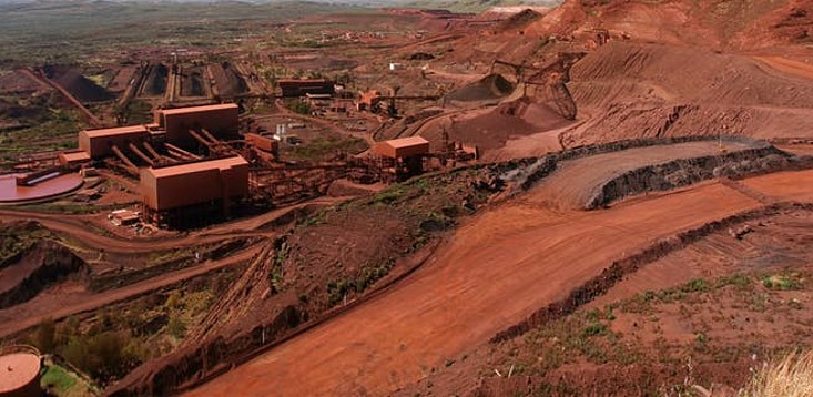 Tumbling iron ore price dampens economy, but lockdowns hitting SMEs harder