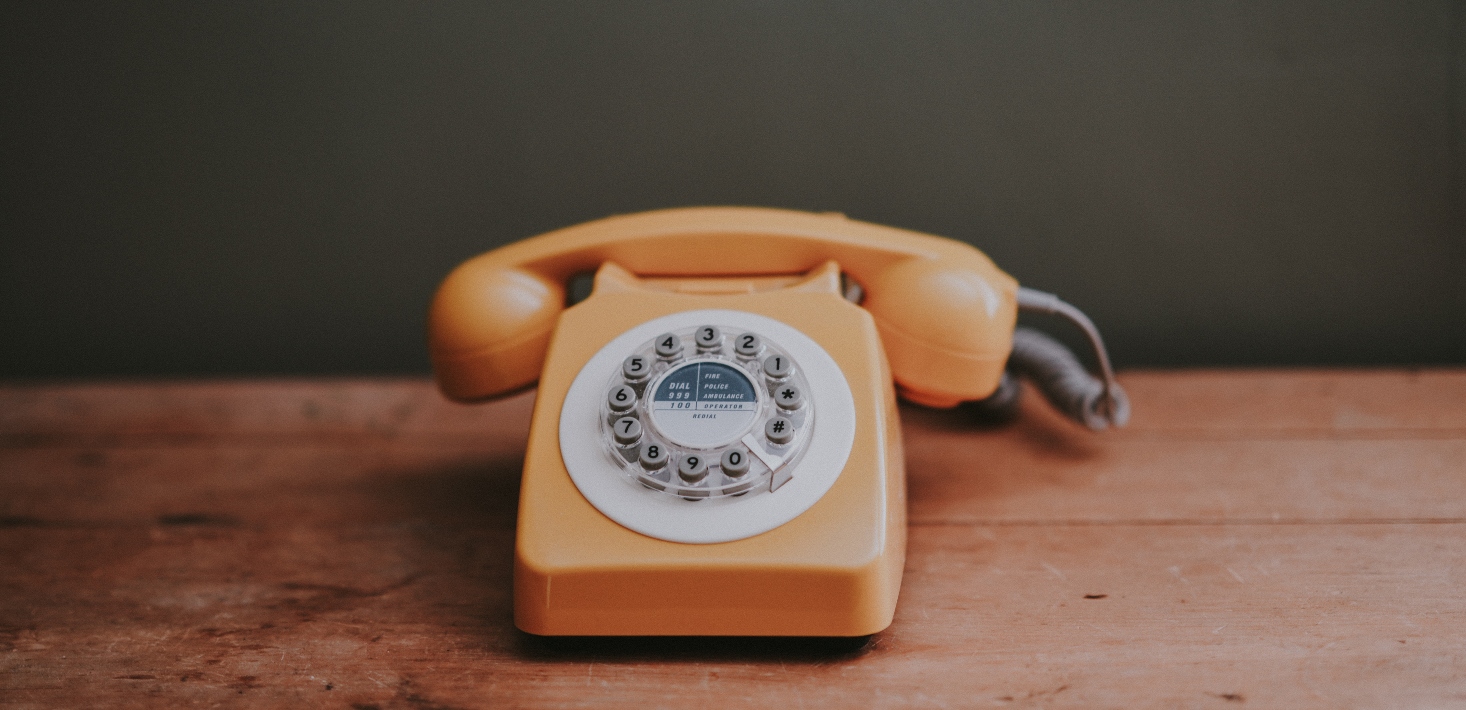 How I got over my fear of cold calling and trained myself to sell