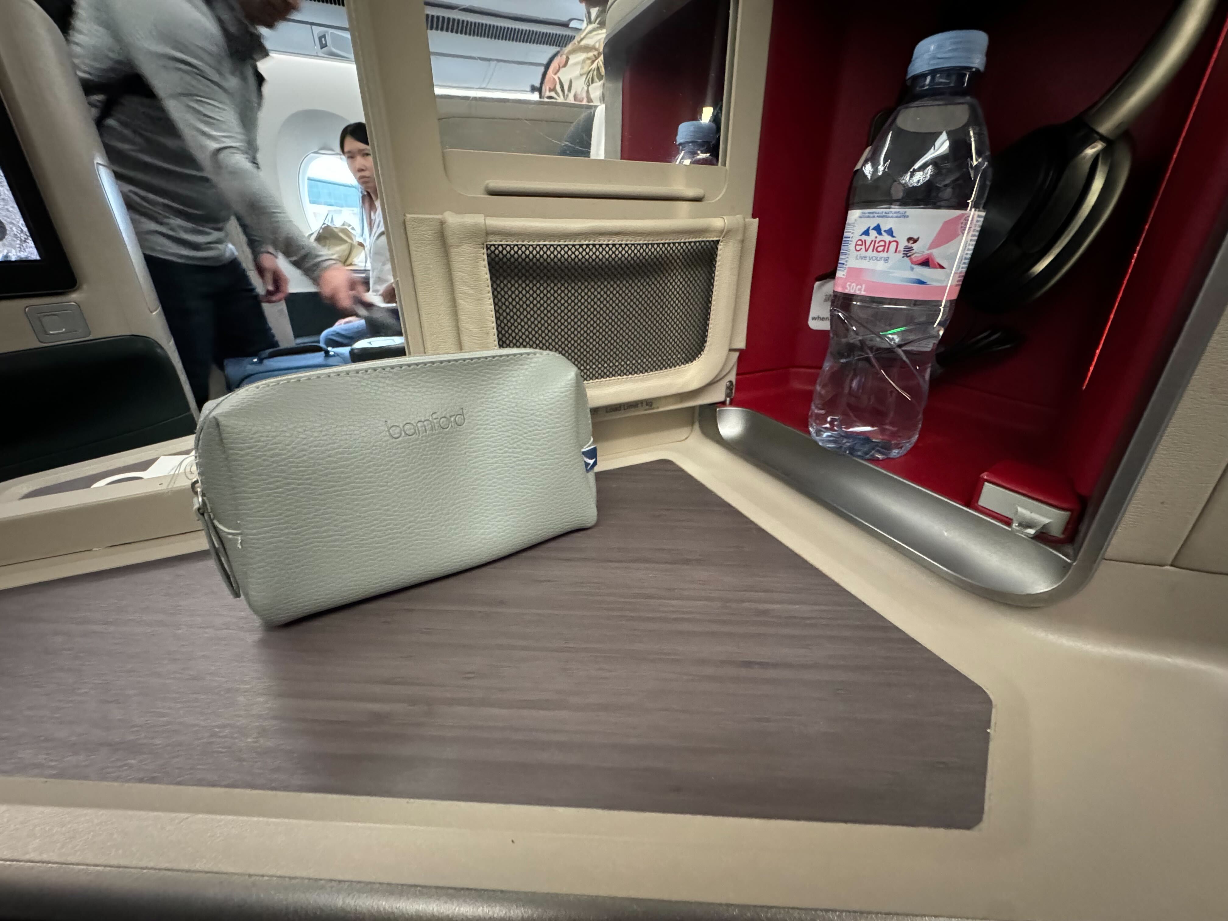 cathay pacific business class